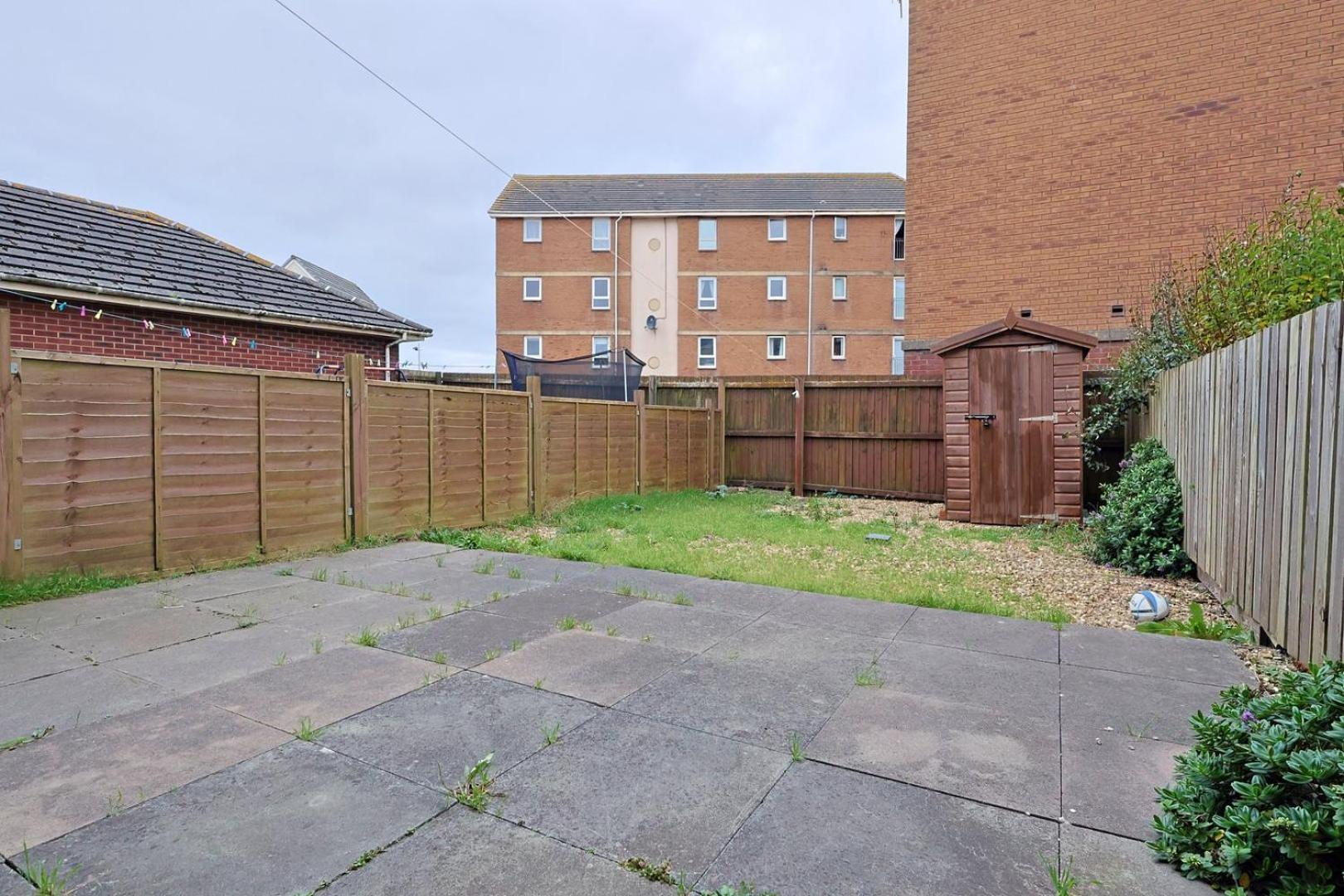 Relaxing 2-Bed Coastal Escape In Port Talbot Apartment Exterior foto