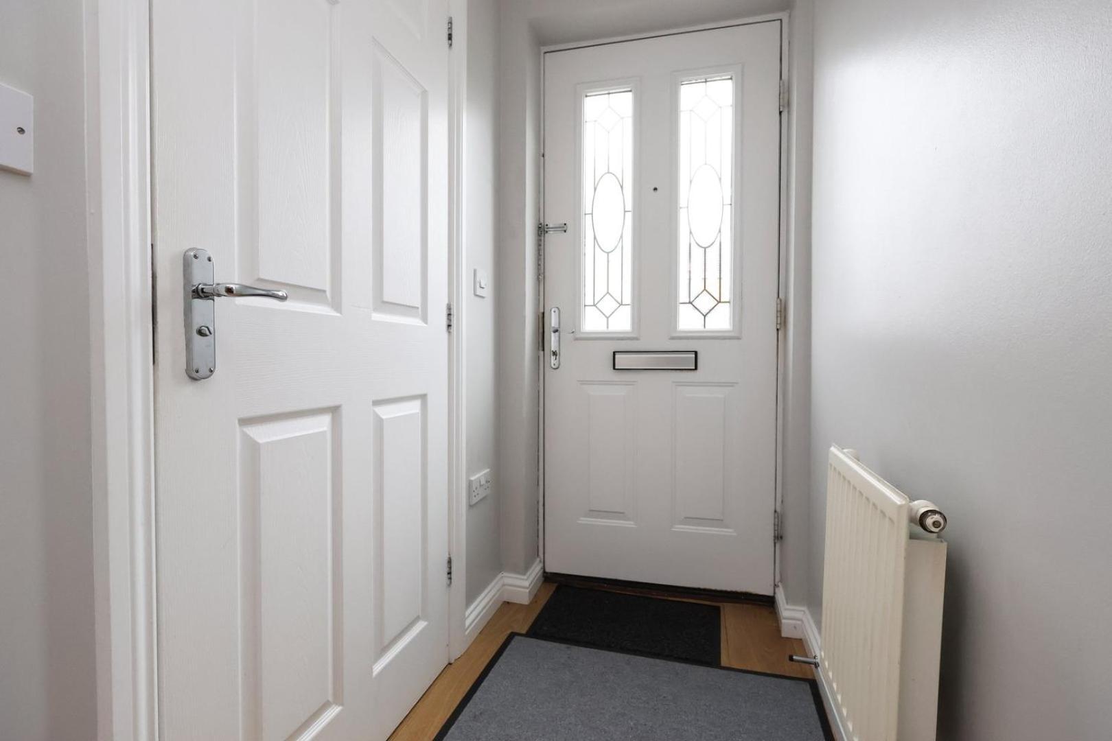 Relaxing 2-Bed Coastal Escape In Port Talbot Apartment Exterior foto