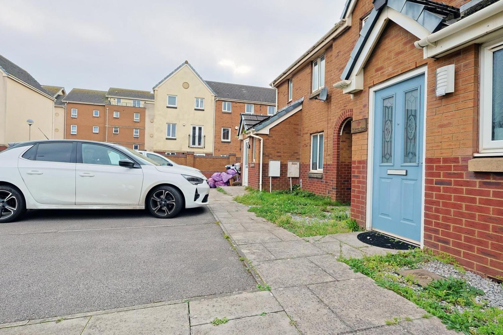 Relaxing 2-Bed Coastal Escape In Port Talbot Apartment Exterior foto