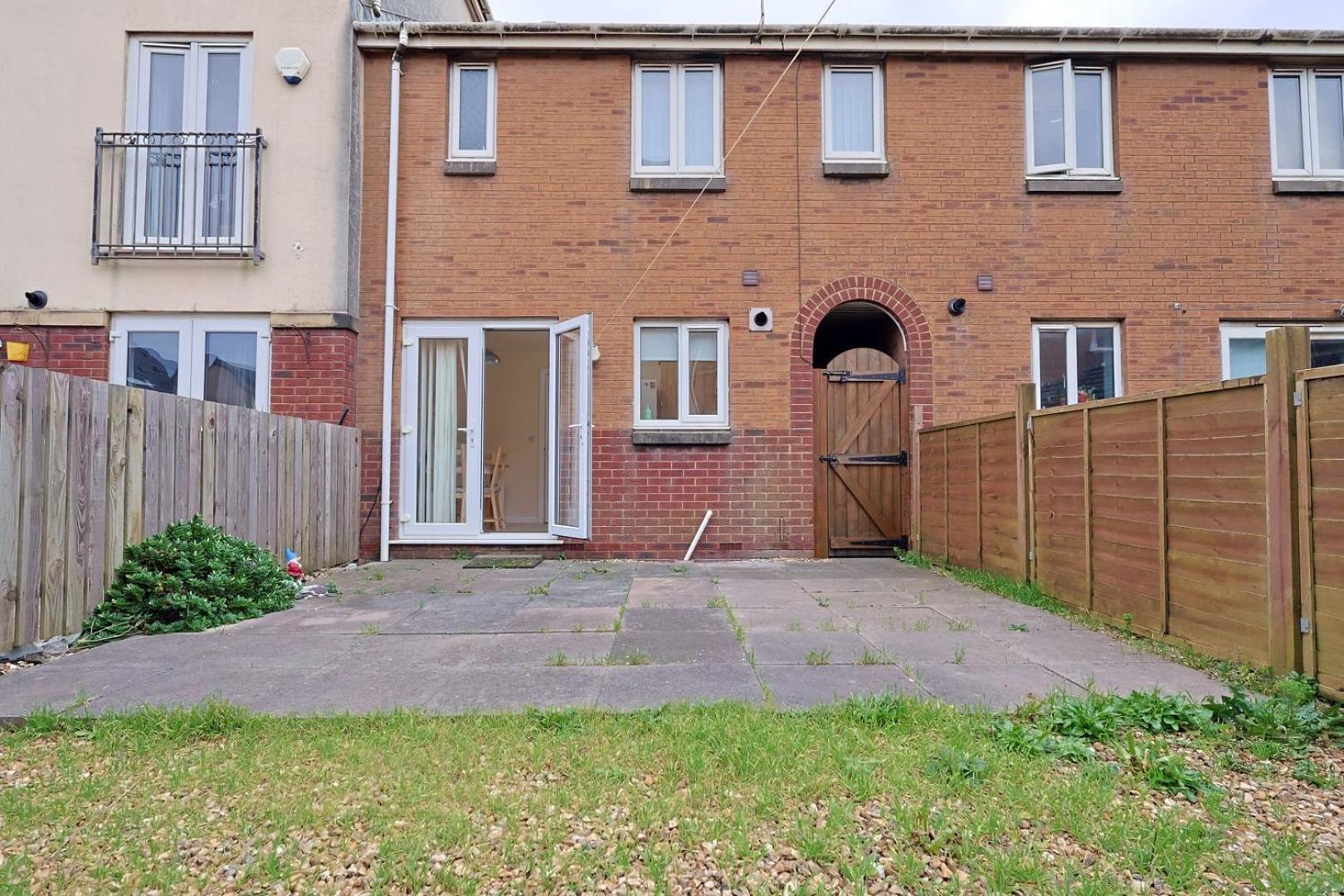 Relaxing 2-Bed Coastal Escape In Port Talbot Apartment Exterior foto
