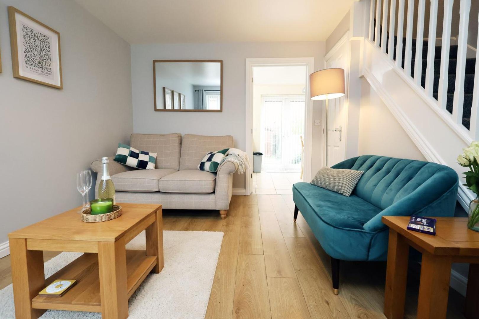 Relaxing 2-Bed Coastal Escape In Port Talbot Apartment Exterior foto